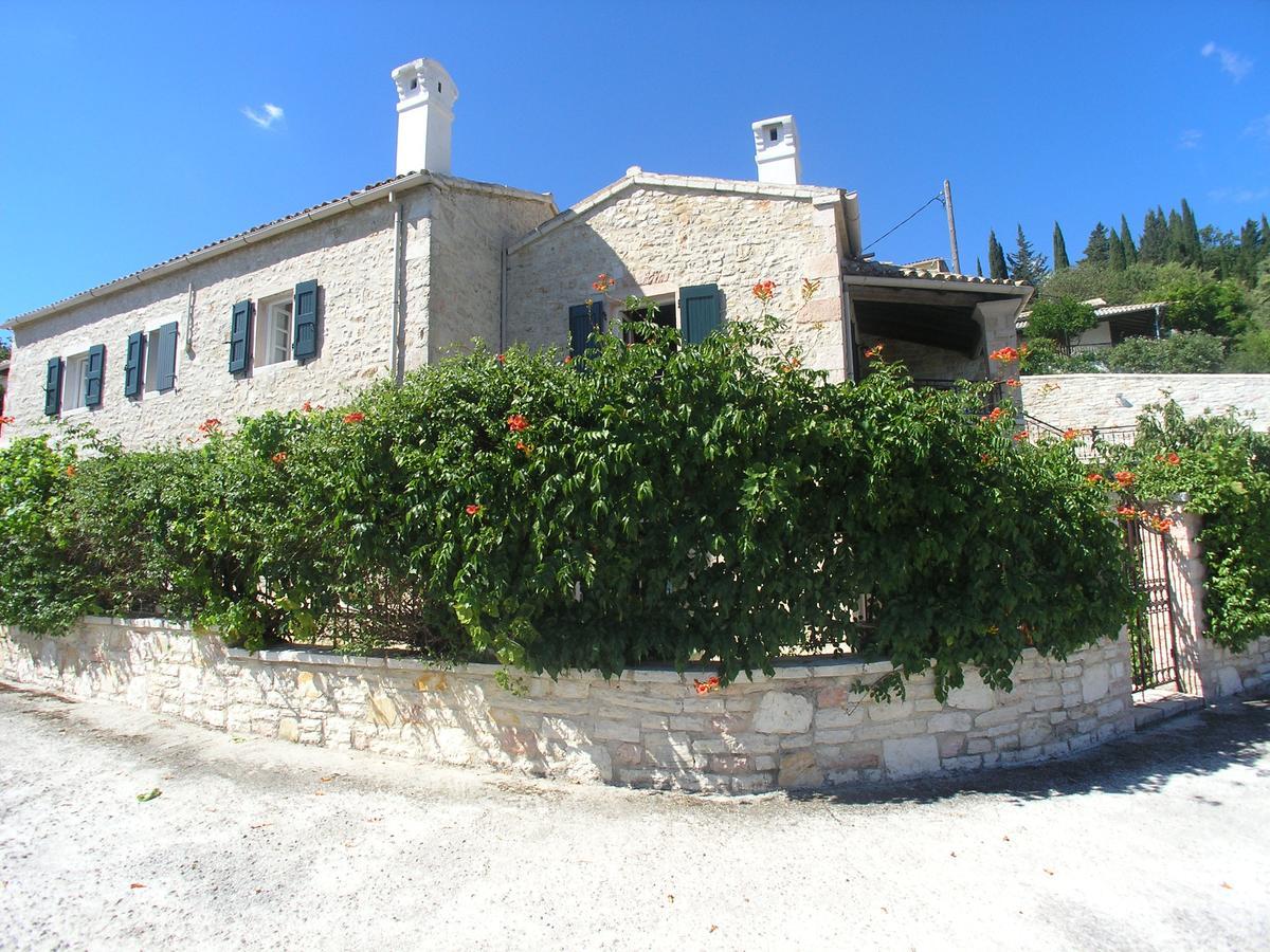 Traditional Stone Villa Olympia Viggla Extérieur photo